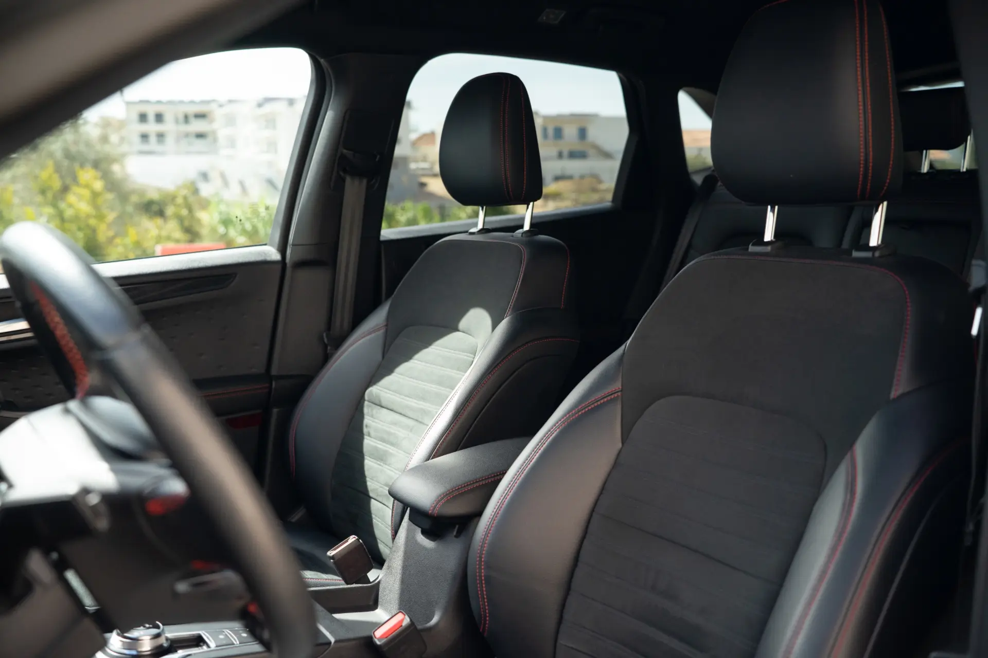 Ford Kuga 2.5 PHEV ST-Line X Graphite Tech 24