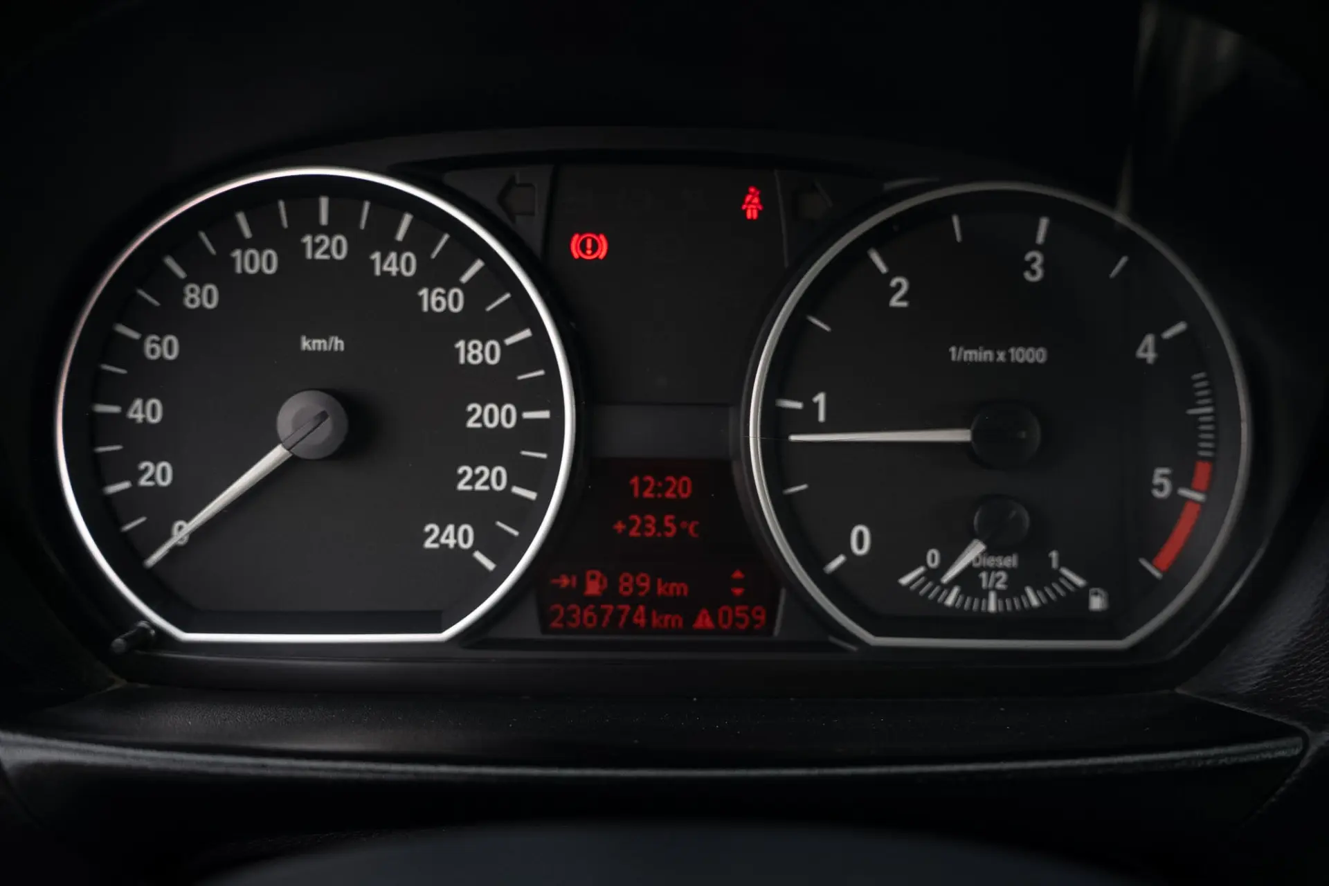 BMW 118 Outro 8
