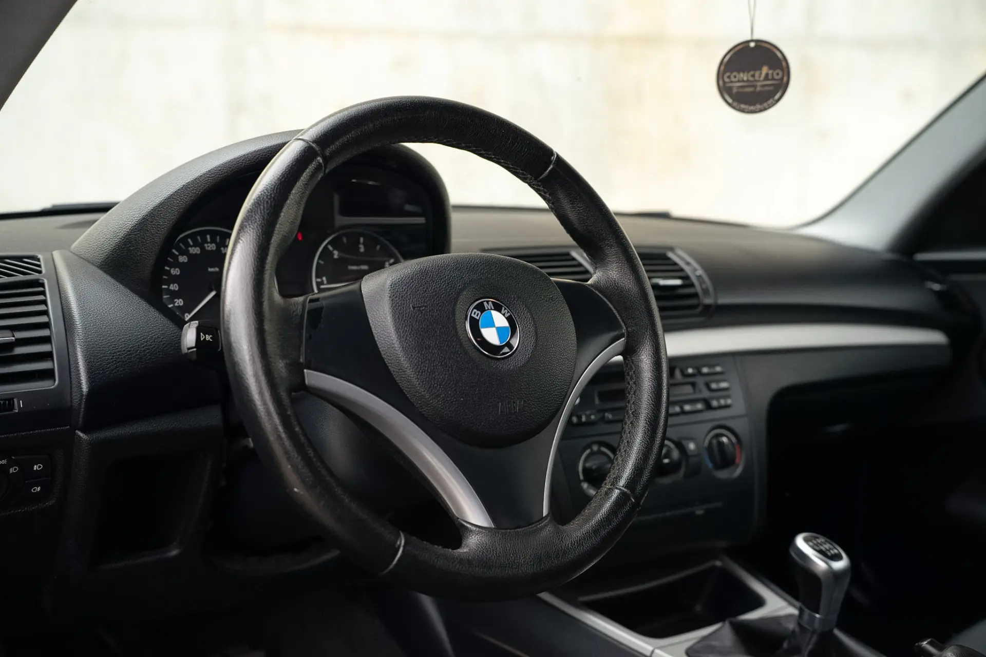 BMW 118 Outro 9