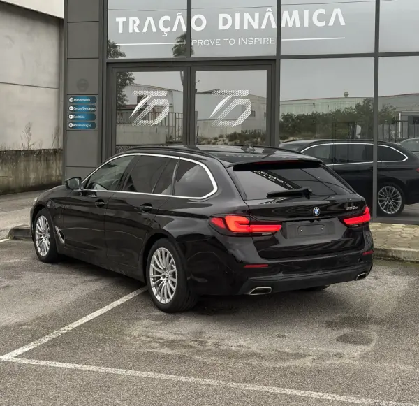 BMW 530 e Aut. Luxury Line 4