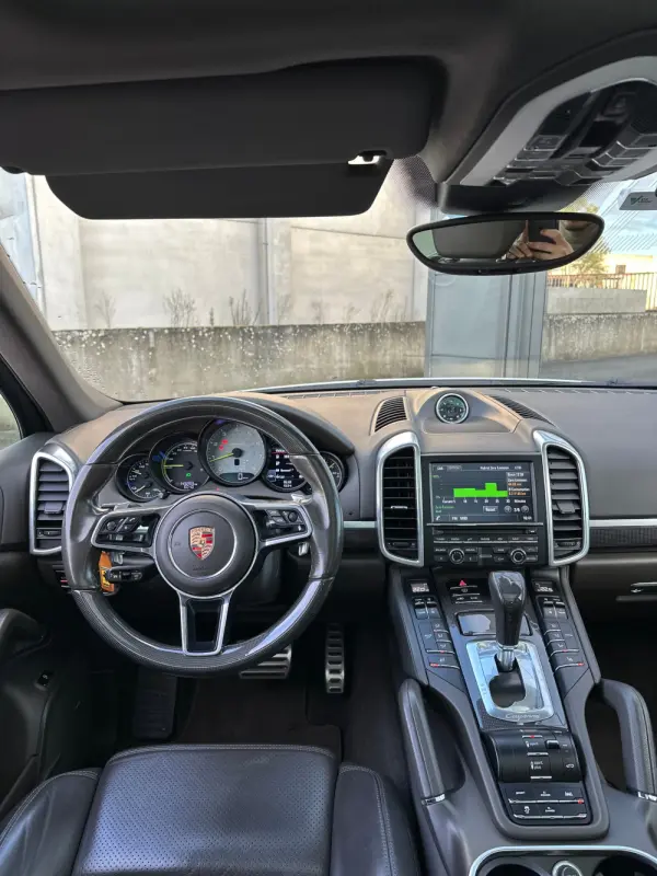 Porsche Cayenne E-Hybrid Tiptronic S 24