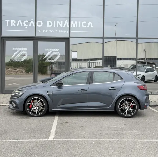 Renault Mégane TCe 300 GPF EDC R.S. TROPHY 3