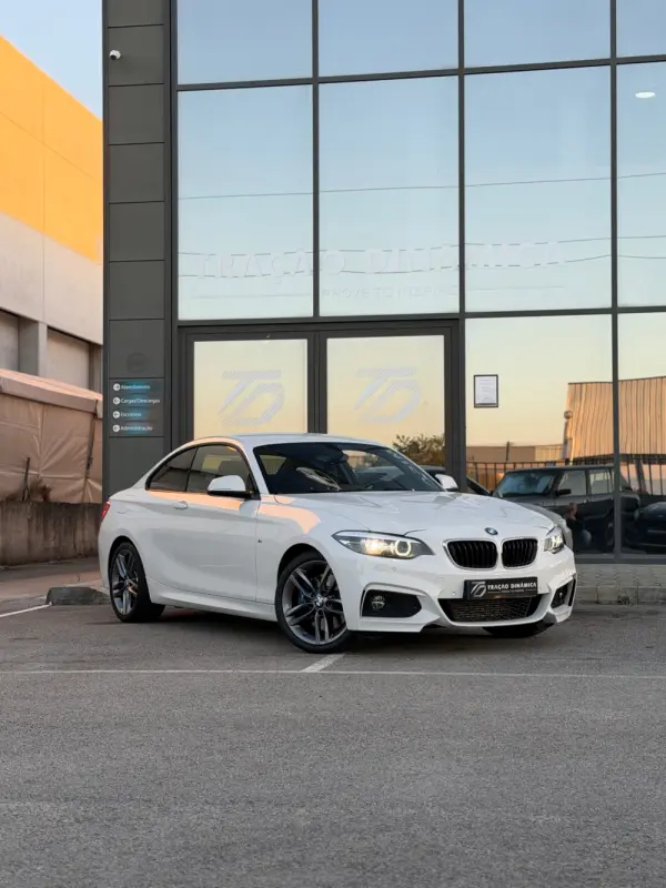 BMW 220 d Pack Desportivo M Pro Auto 2