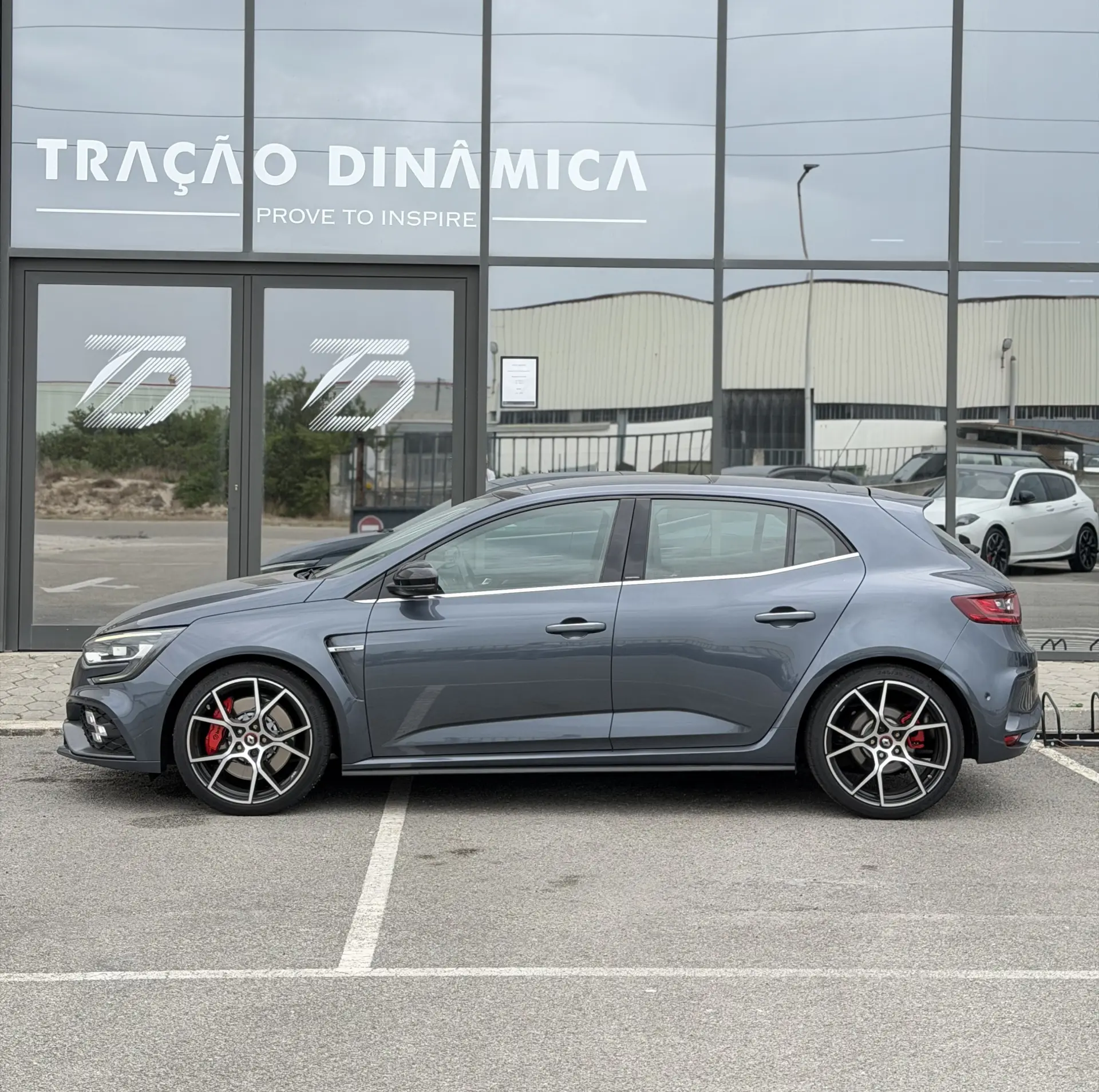 Renault Mégane TCe 300 GPF EDC R.S. TROPHY 3