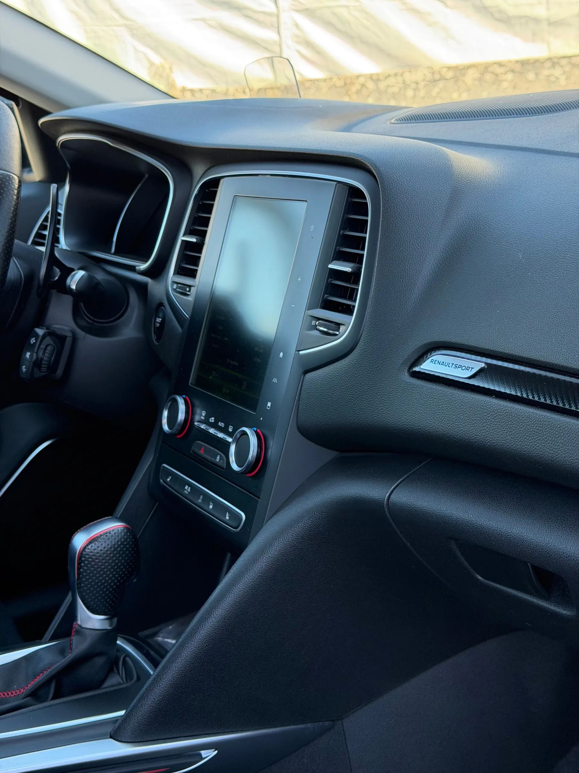 Renault Mégane TCe 300 GPF EDC R.S. TROPHY 38