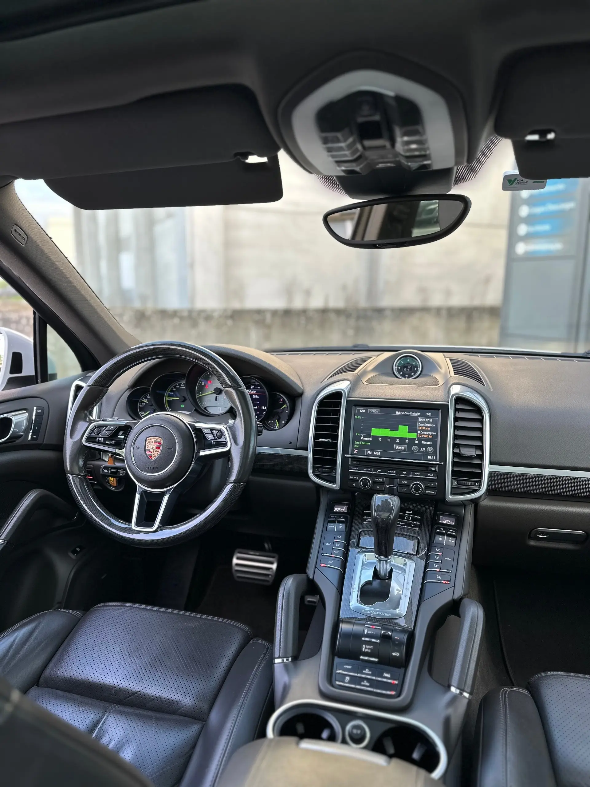 Porsche Cayenne E-Hybrid Tiptronic S 23