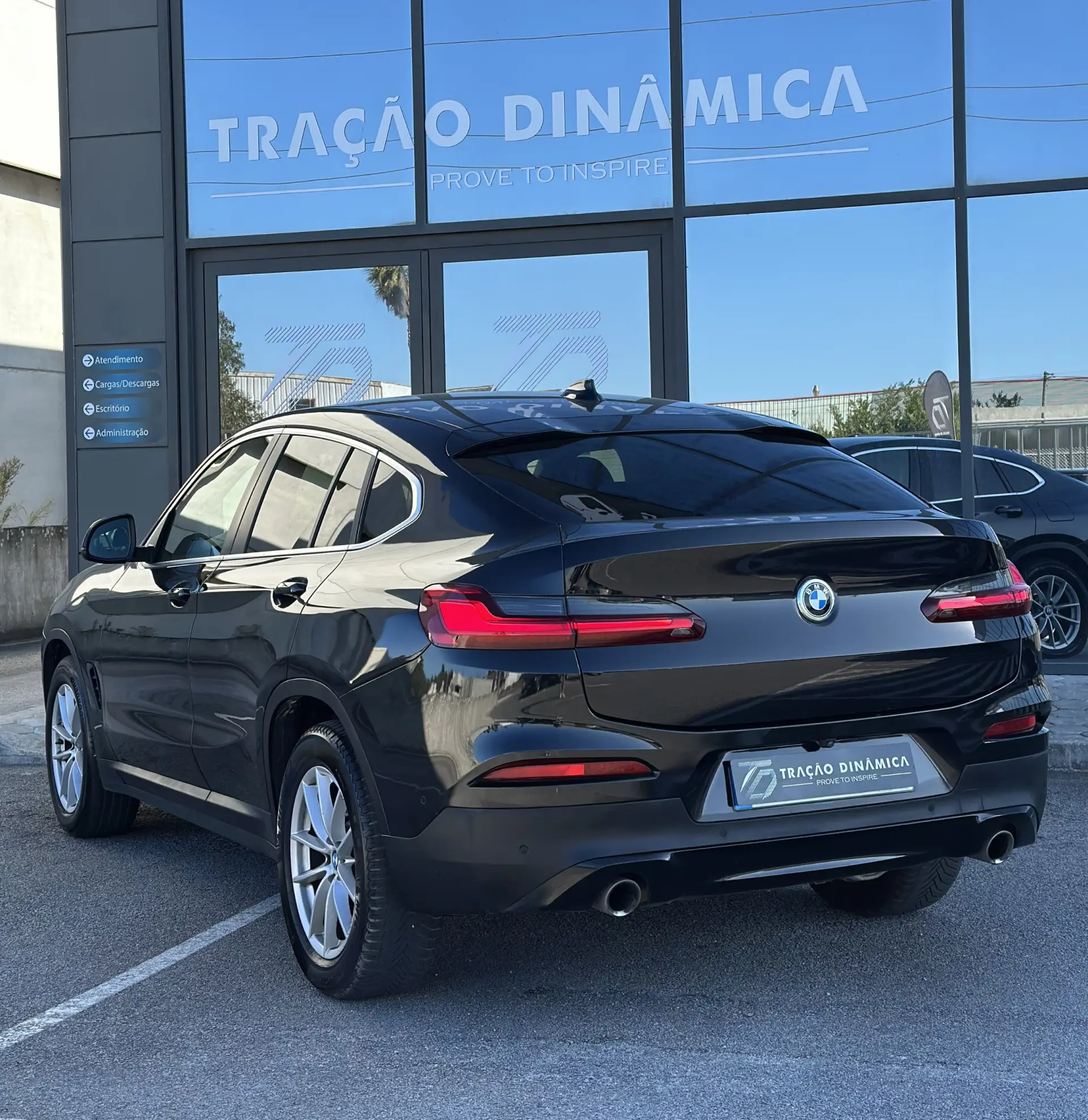 BMW X4 30 d xDrive Advantage Auto 8