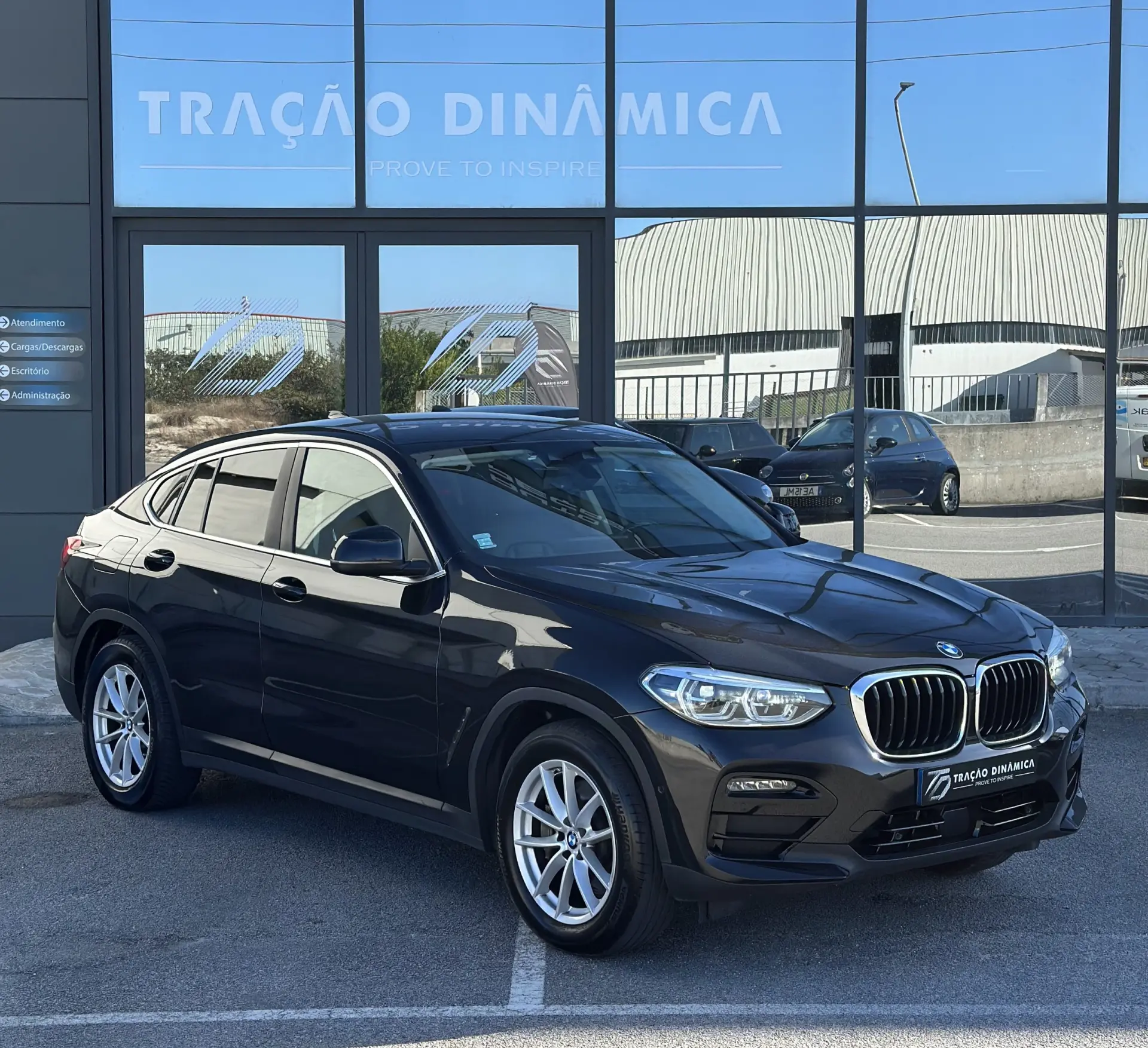 BMW X4 30 d xDrive Advantage Auto 3