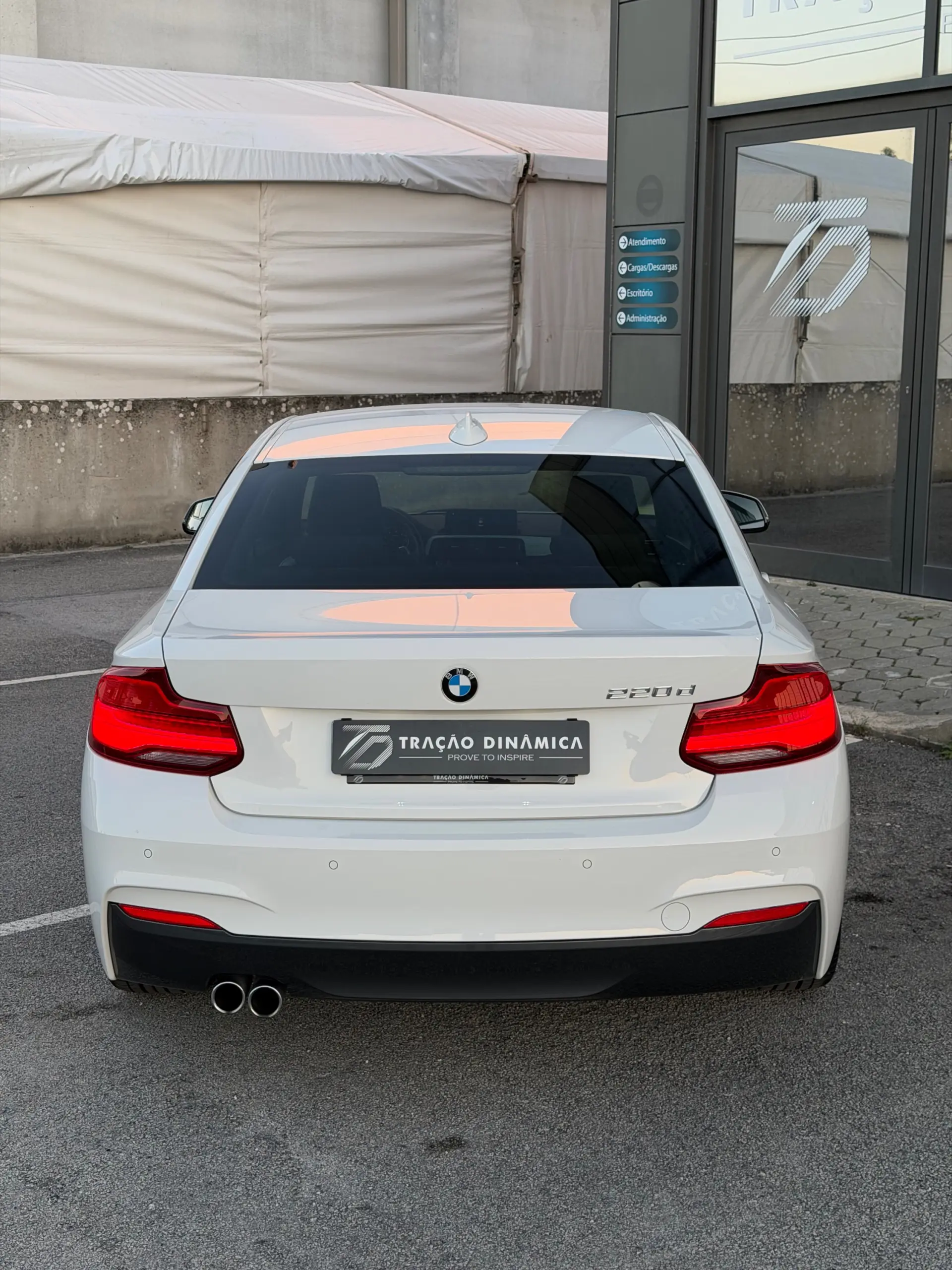 BMW 220 d Pack Desportivo M Pro Auto 10