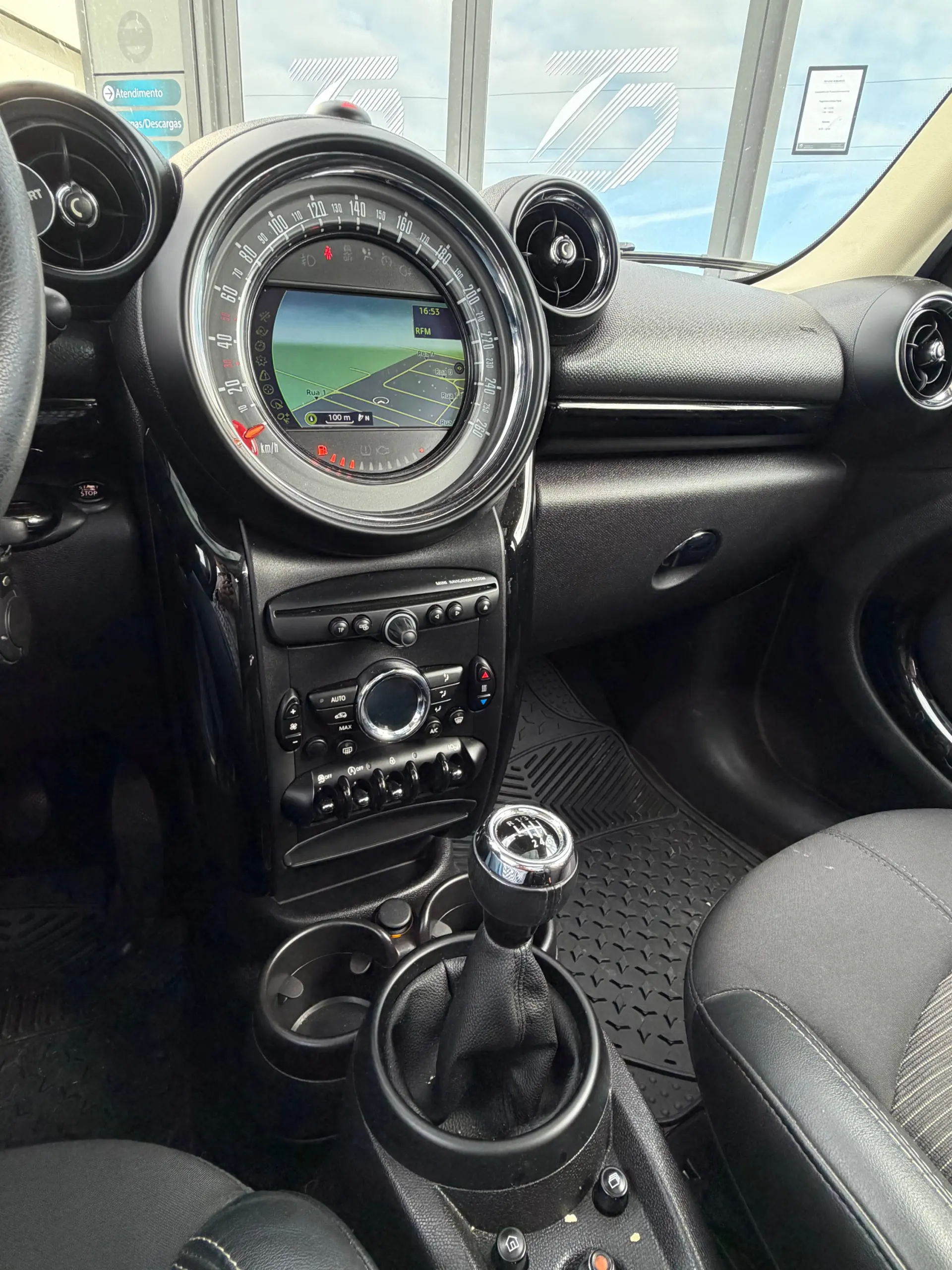 MINI Countryman One D 15