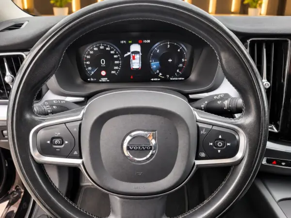 Volvo XC 60 2.0 D3 Momentum Pro 14