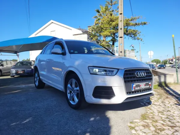 Audi Q3 2.0 TDI S-line 3