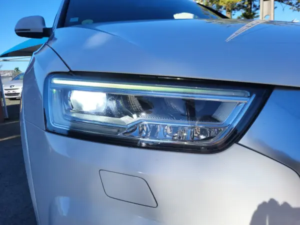 Audi Q3 2.0 TDI S-line 10