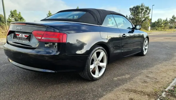 Audi A5 Cabrio 2.0 TDi 6