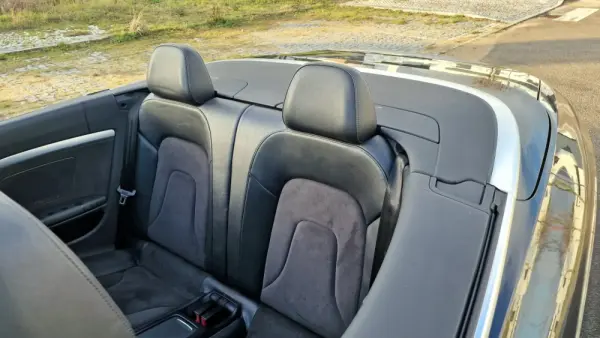 Audi A5 Cabrio 2.0 TDi 14