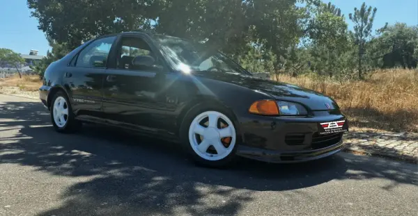 Honda Civic 1.6 VTi 5