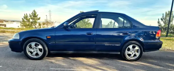 Honda Civic 1.6 VTi EK4 6