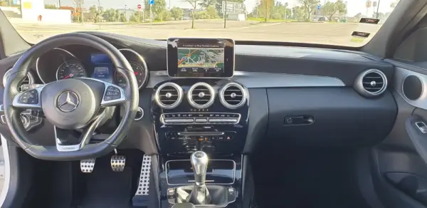 Mercedes-Benz C 220 AMG Line Station 14