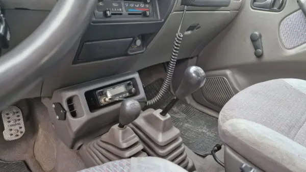 Nissan Terrano II 2.7 20
