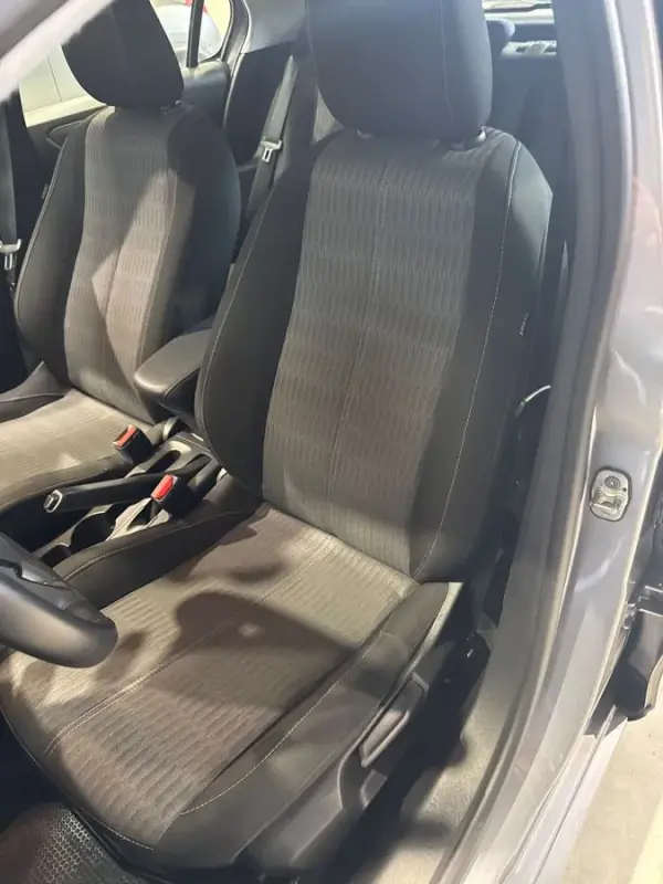 Opel Corsa 1.2 Business Edition 9