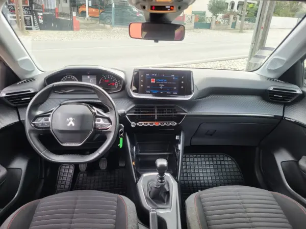 Peugeot 208 1.2 PureTech Active Pack 12