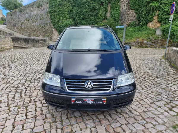 Volkswagen Sharan 2.0 TDi Highline 2