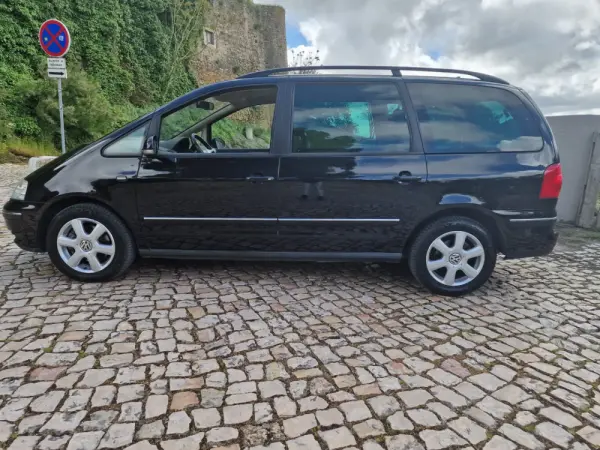 Volkswagen Sharan 2.0 TDi Highline 8