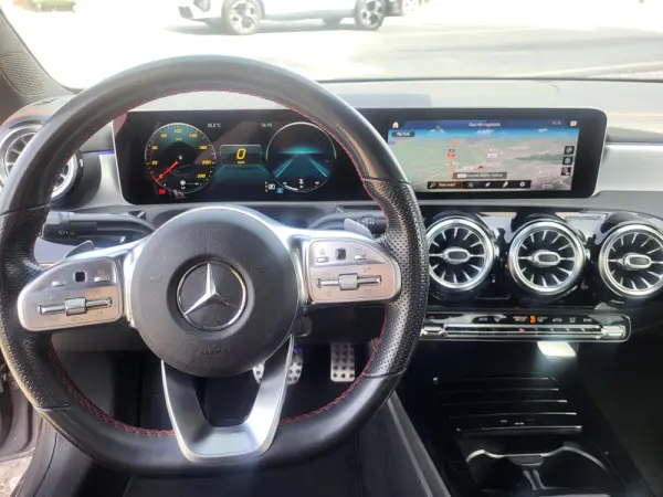 Mercedes-Benz CLA 180 CLA 180d AMG Line 11