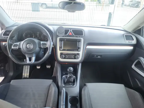 Volkswagen Scirocco 1.4 TSI Sport 13