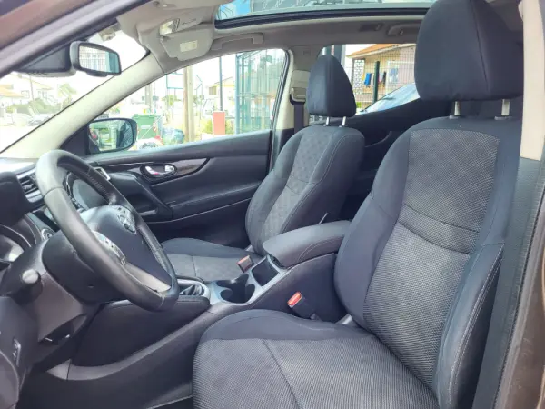 Nissan Qashqai 1.5 DCi 360 7