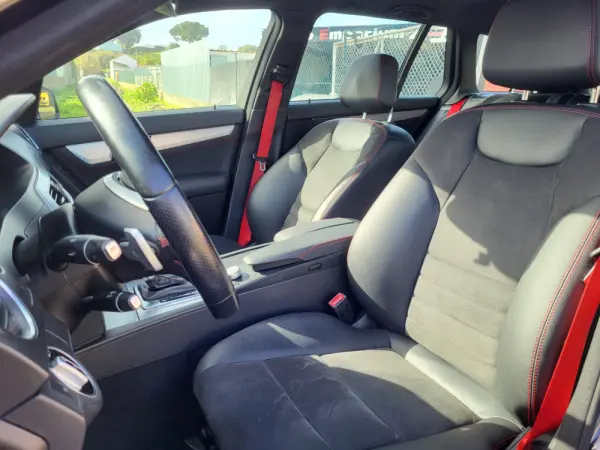 Mercedes-Benz C 250 C 250 CDI 4-Matic Avantgarde Pack AMG 12