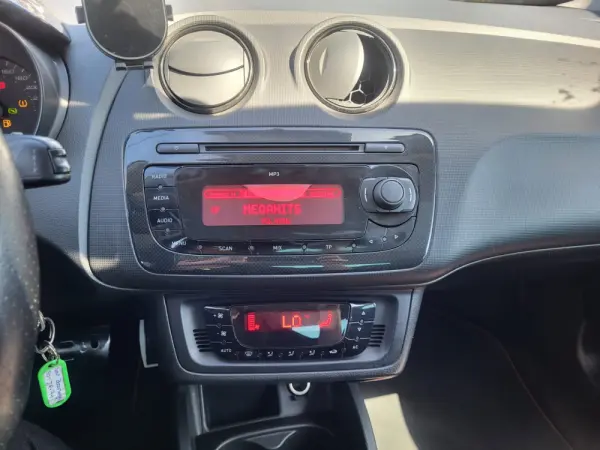 SEAT Ibiza BocaNegra 1.4 TSi 6J Sportcoupe 11