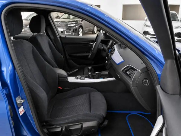 BMW 116 d M Sport Shadow 7