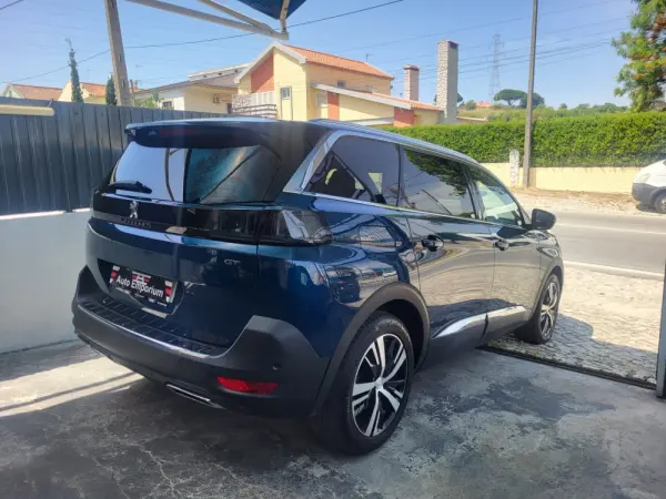 Peugeot 5008 1.5 BlueHDi GT EAT8 6