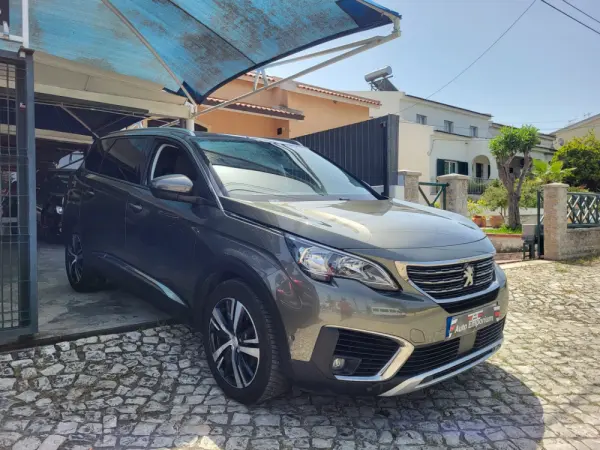 Peugeot 5008 1.2 Puretech Allure 3