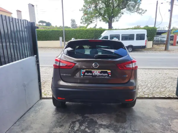 Nissan Qashqai 1.5 DCi 360 5