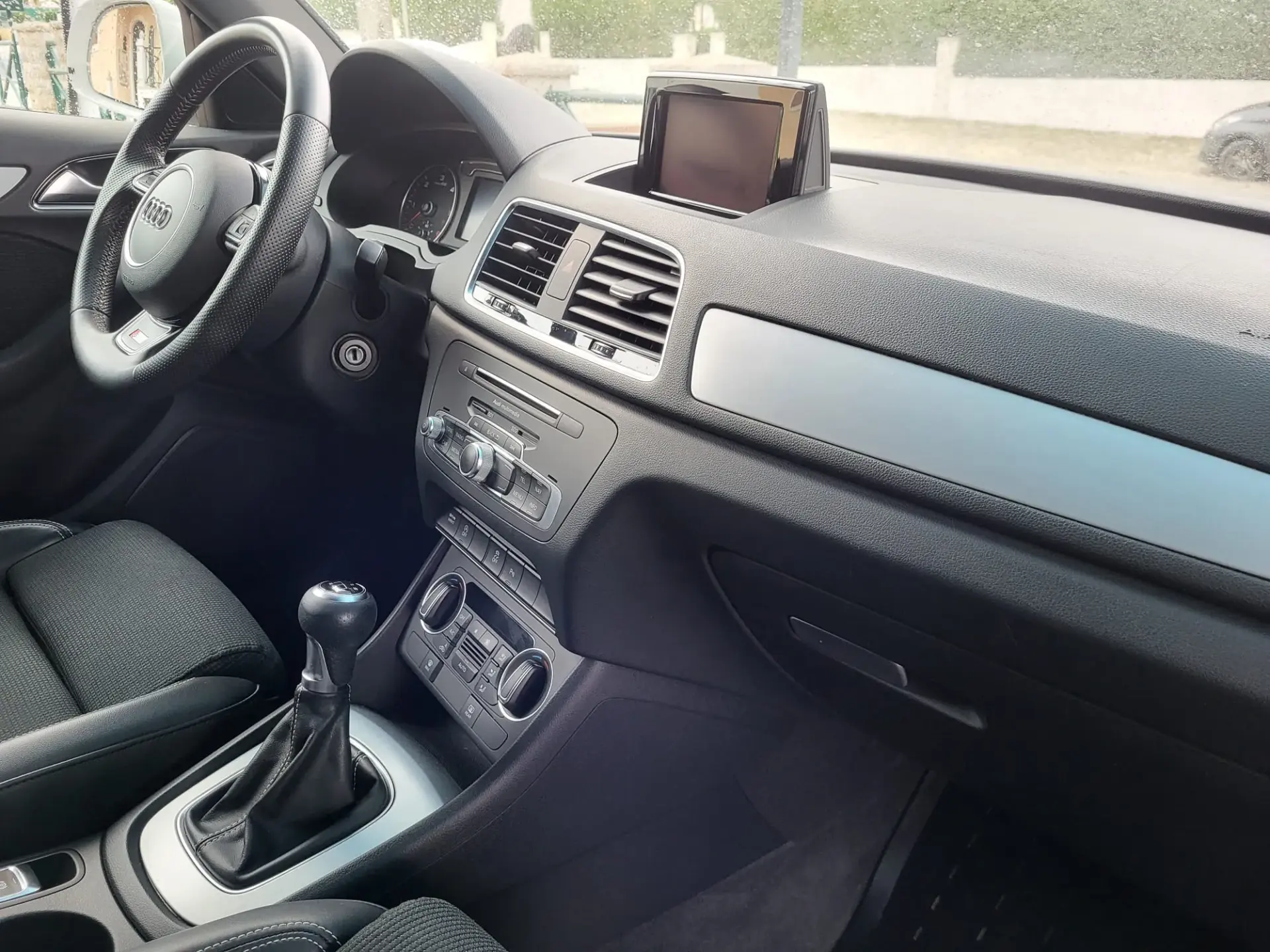 Audi Q3 2.0 TDI S-line 14