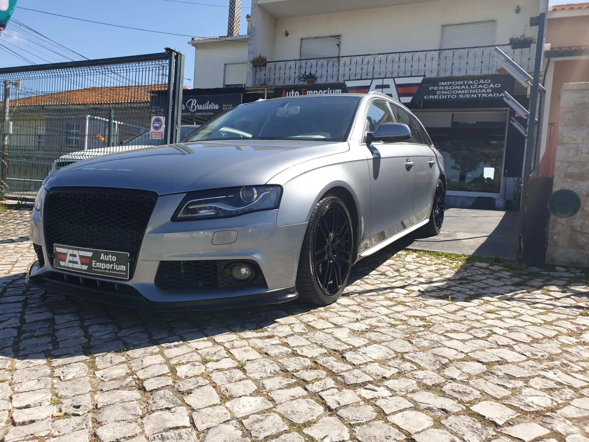 Audi A4 2.0 TDI AVANT SPORT 1