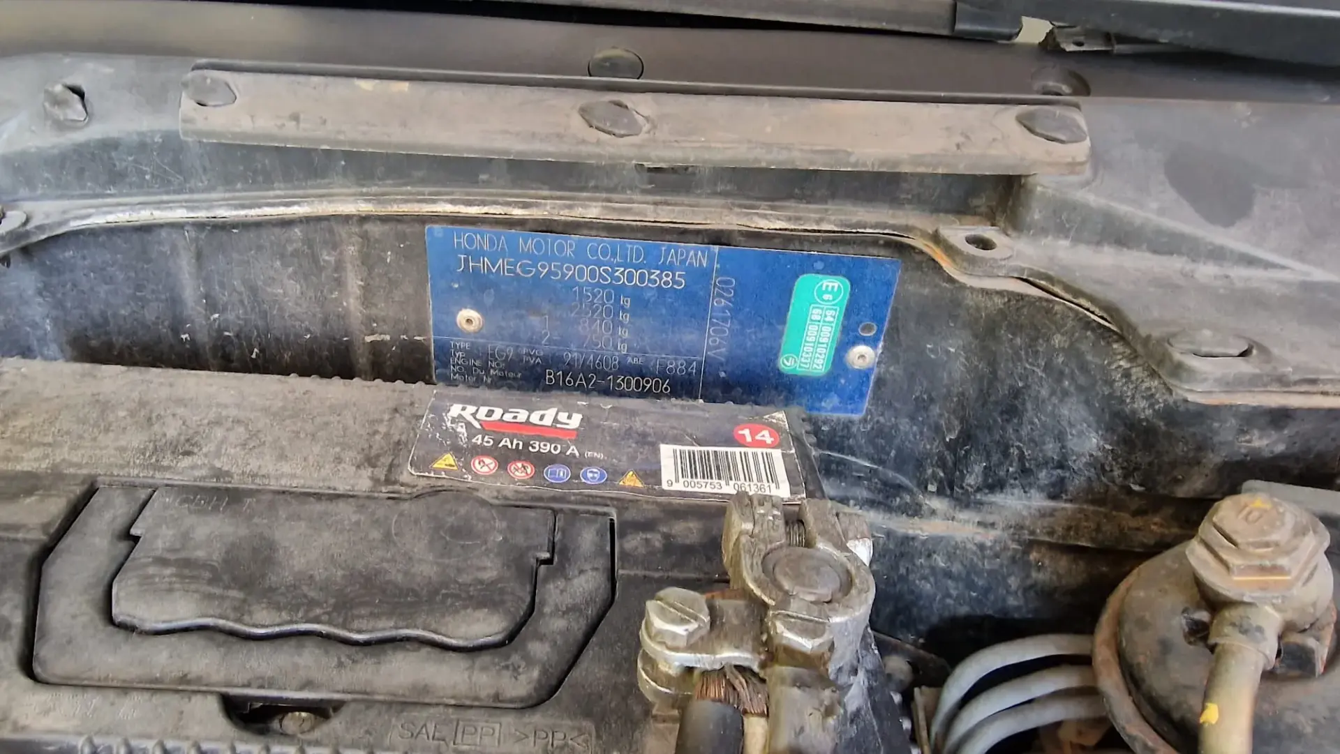 Honda Civic 1.6 VTi 19