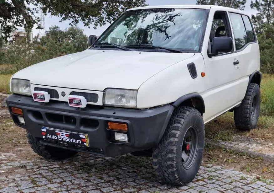 Nissan Terrano II 2.7 1