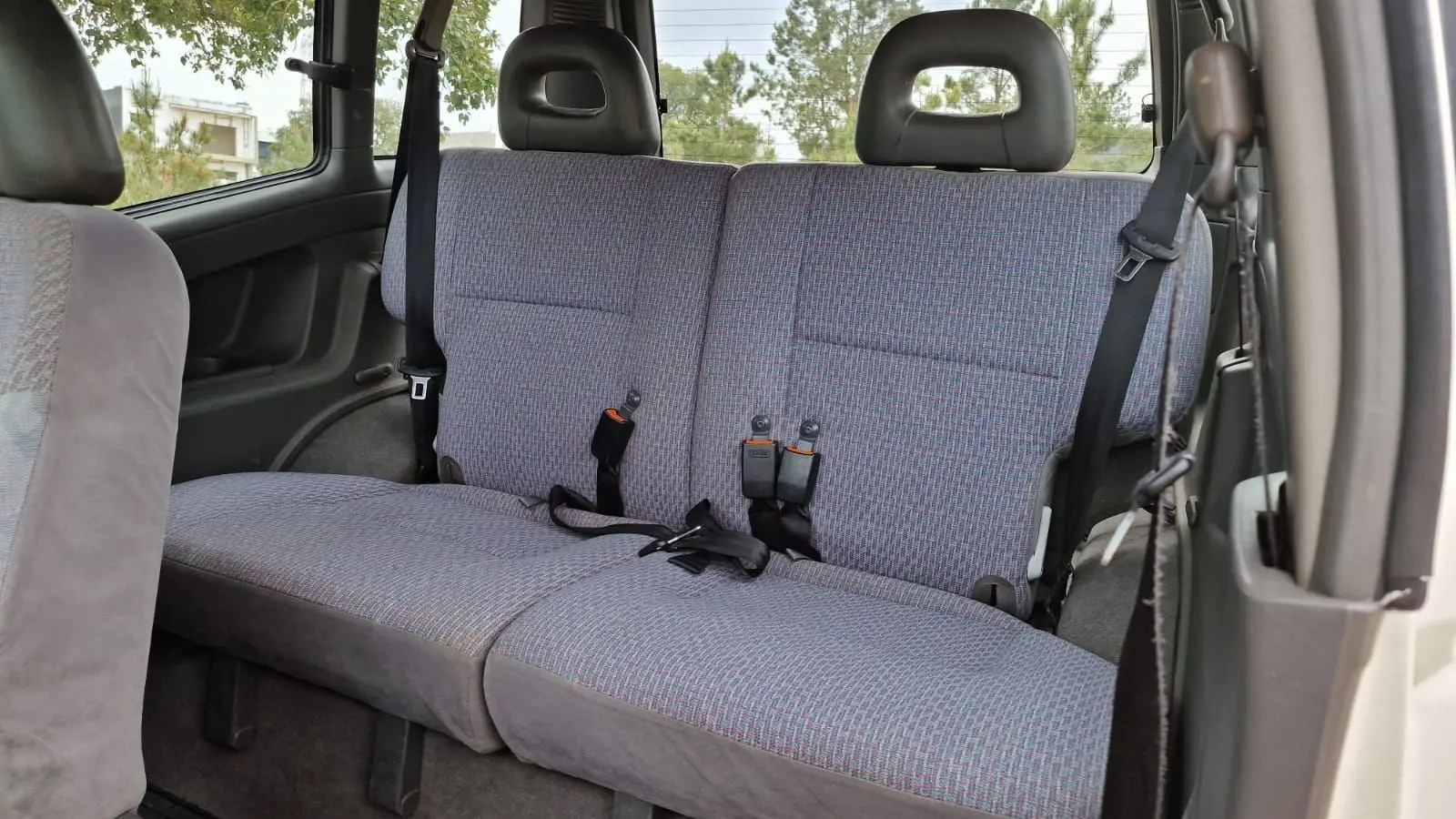 Nissan Terrano II 2.7 18