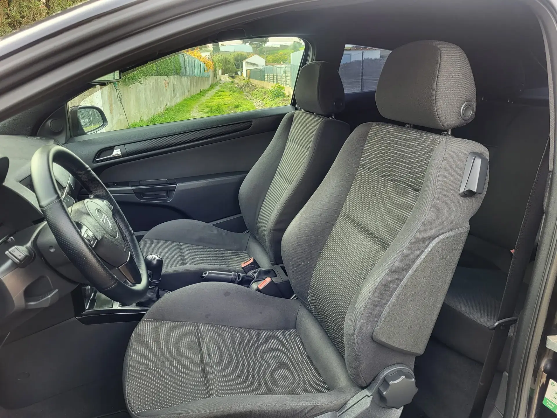 Opel Astra GTC 1.7 CDTi 10