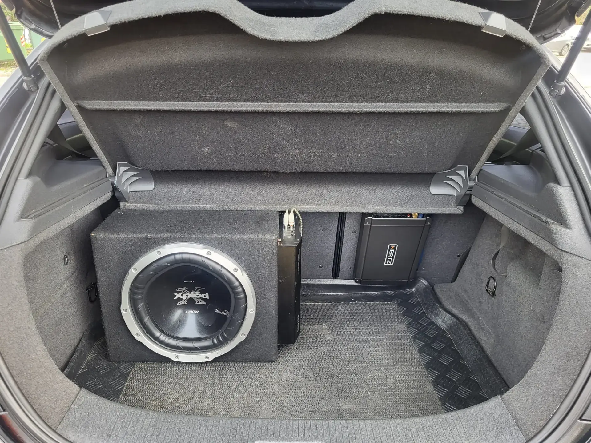 Opel Astra GTC 1.7 CDTi 19