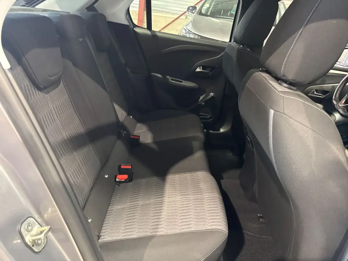 Opel Corsa 1.2 Business Edition 11
