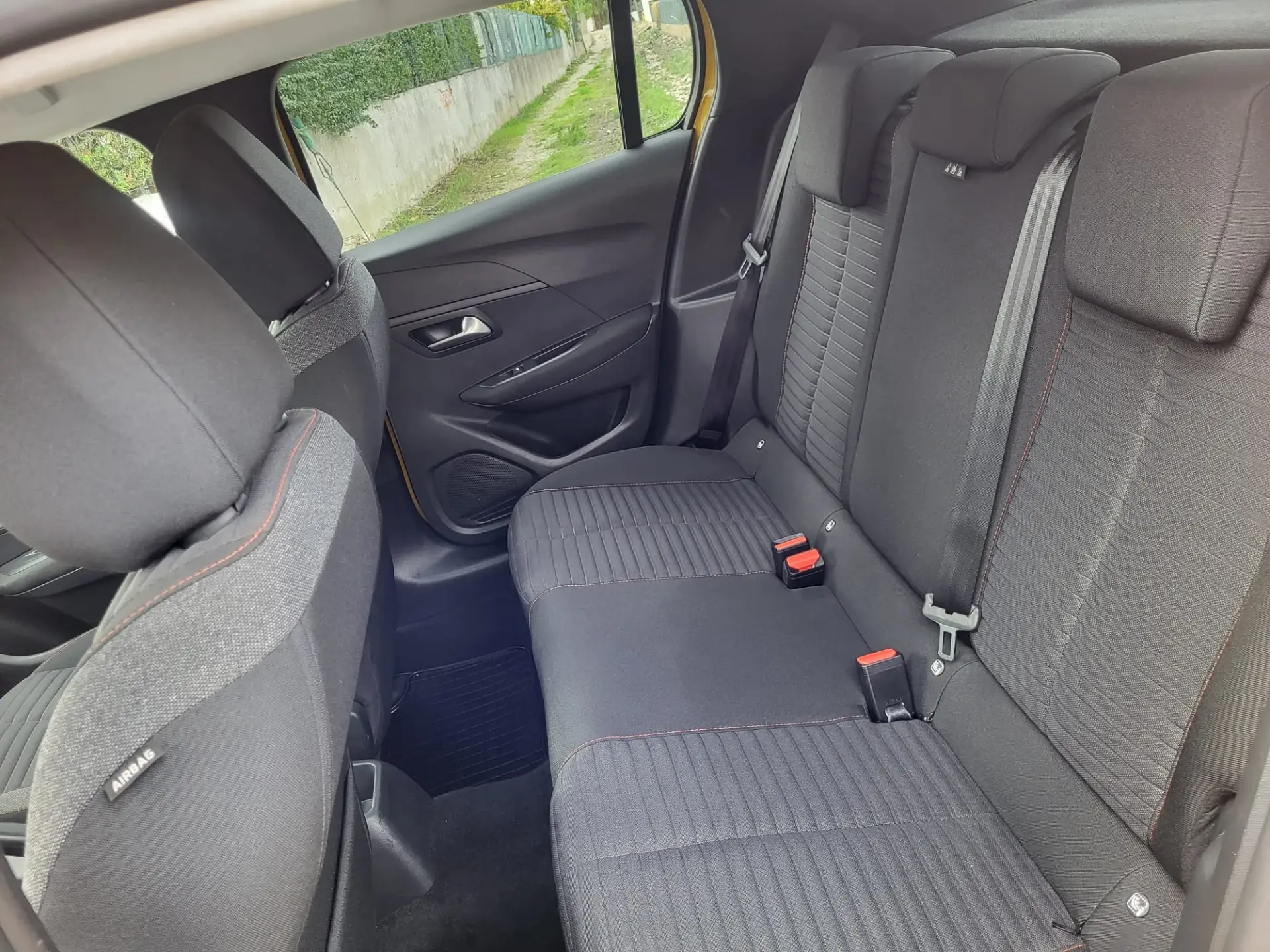 Peugeot 208 1.2 PureTech Active Pack 13