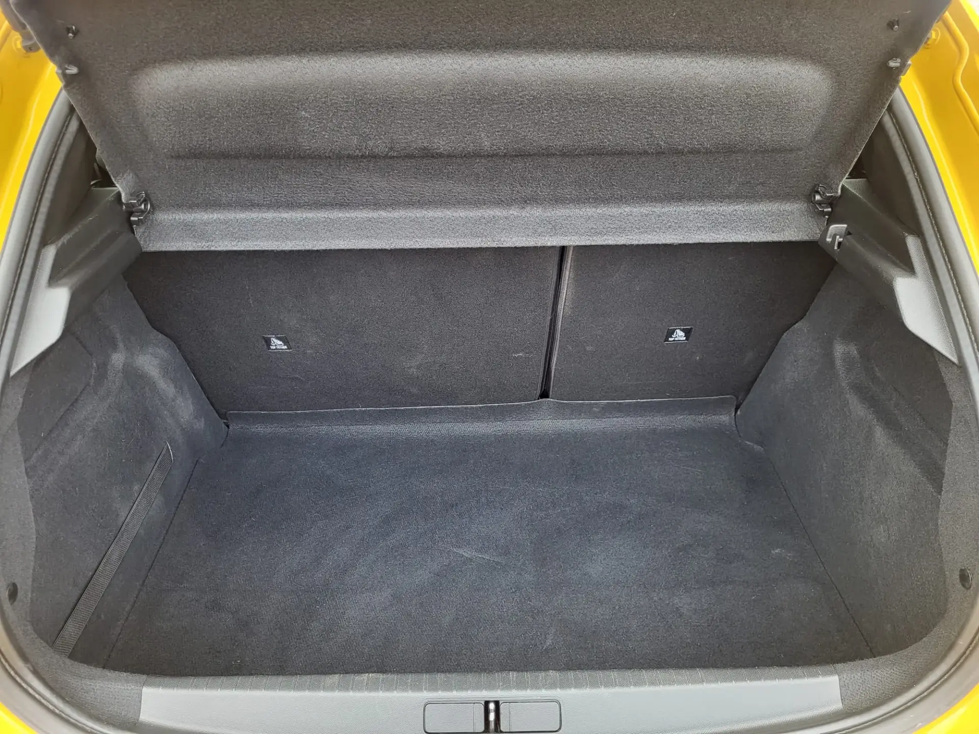 Peugeot 208 1.2 PureTech Active Pack 19