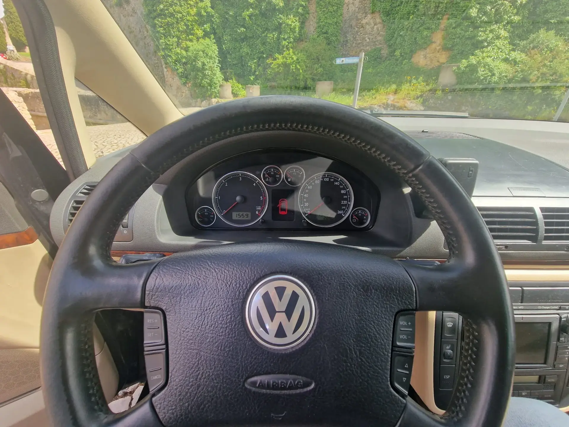 Volkswagen Sharan 2.0 TDi Highline 12