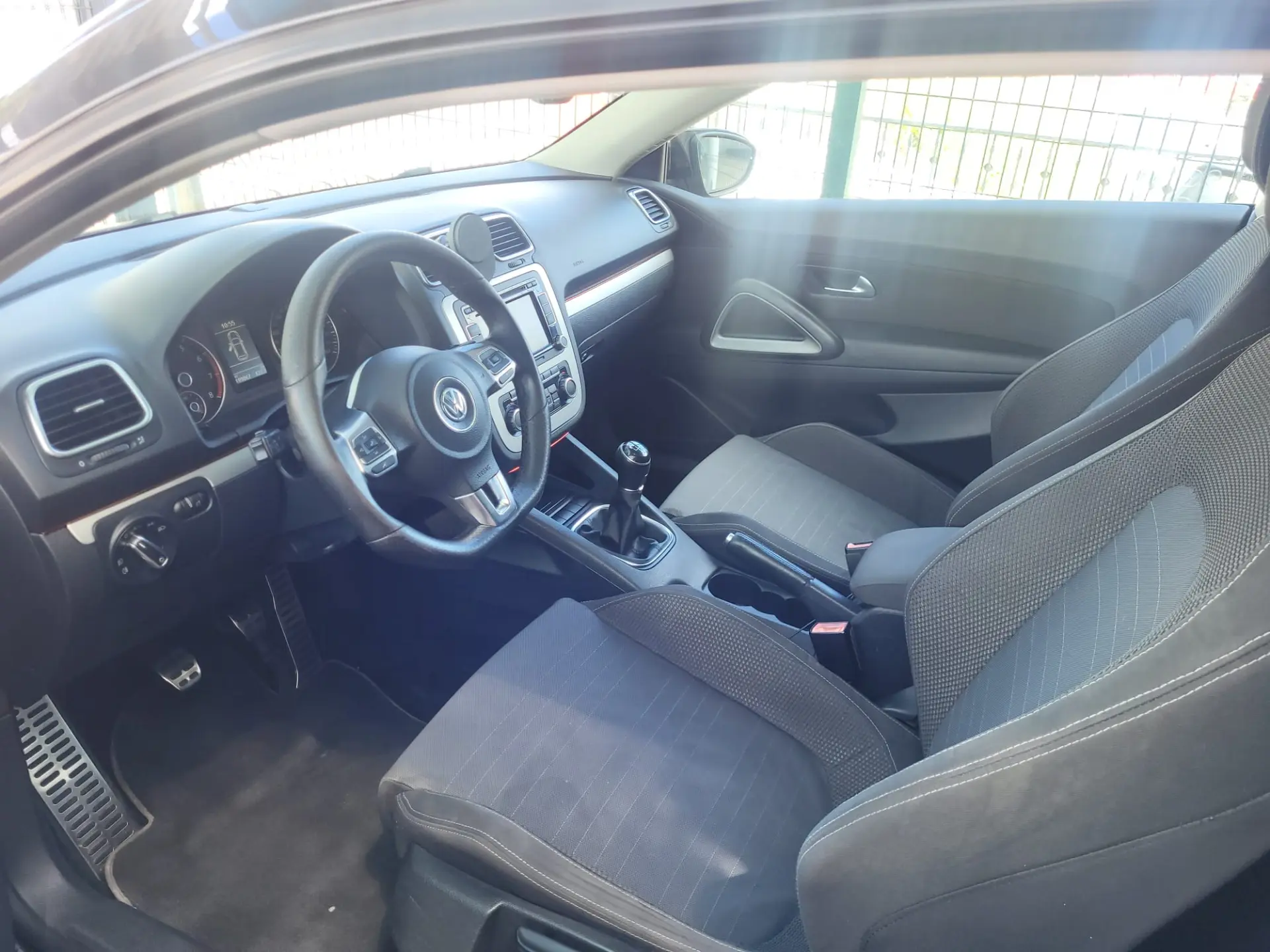 Volkswagen Scirocco 1.4 TSI Sport 10