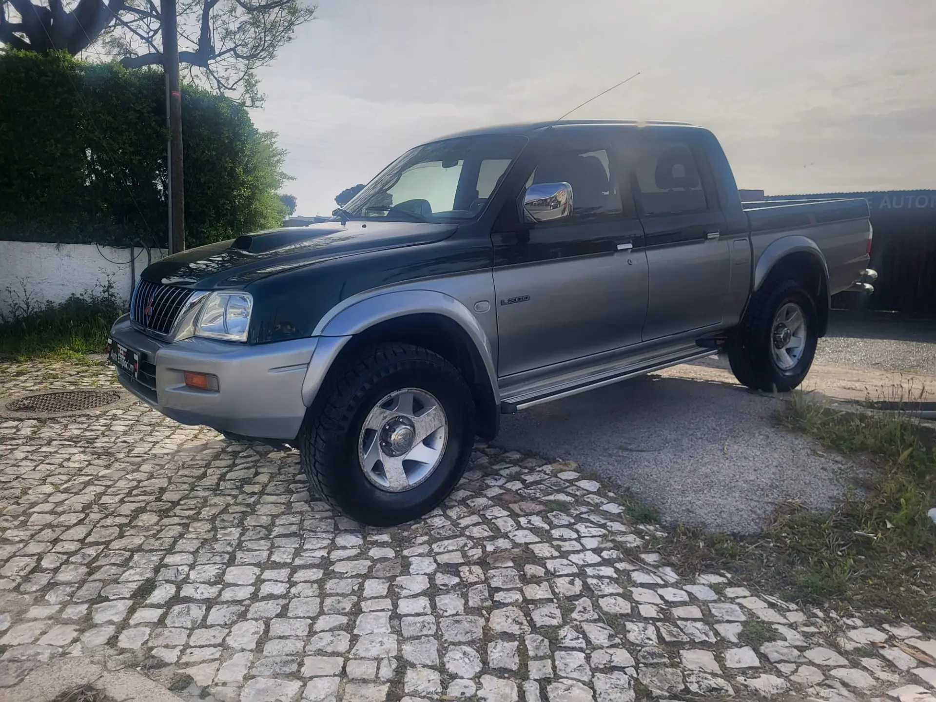 Mitsubishi L200 Strakar 2.5 TD CD 3