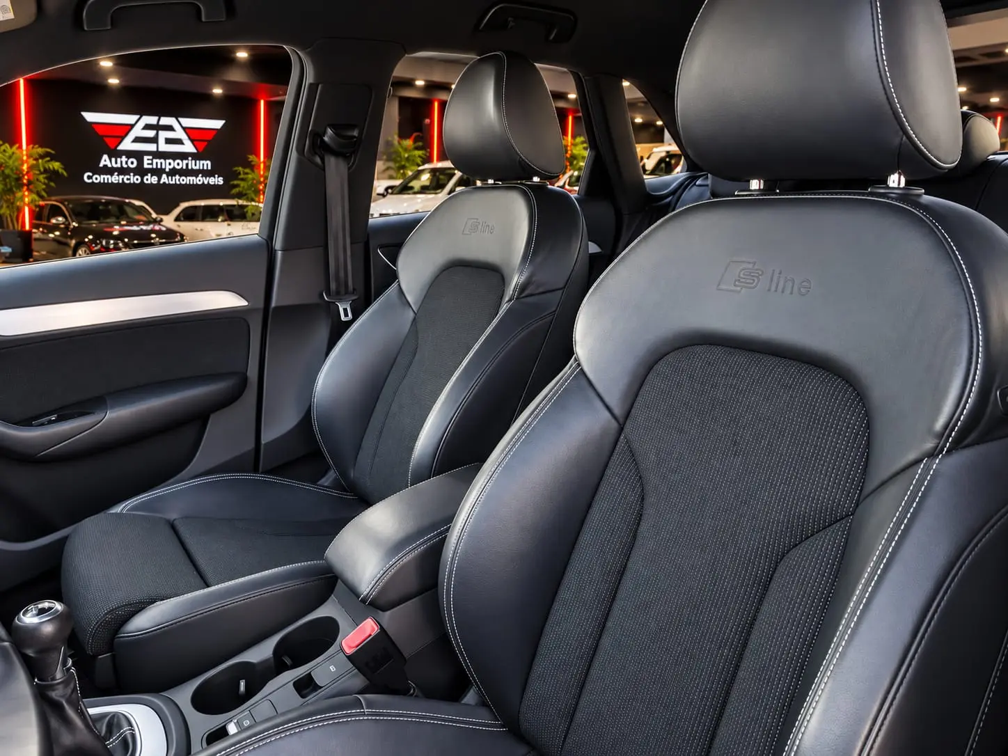 Audi Q3 2.0 TDI S-line 8